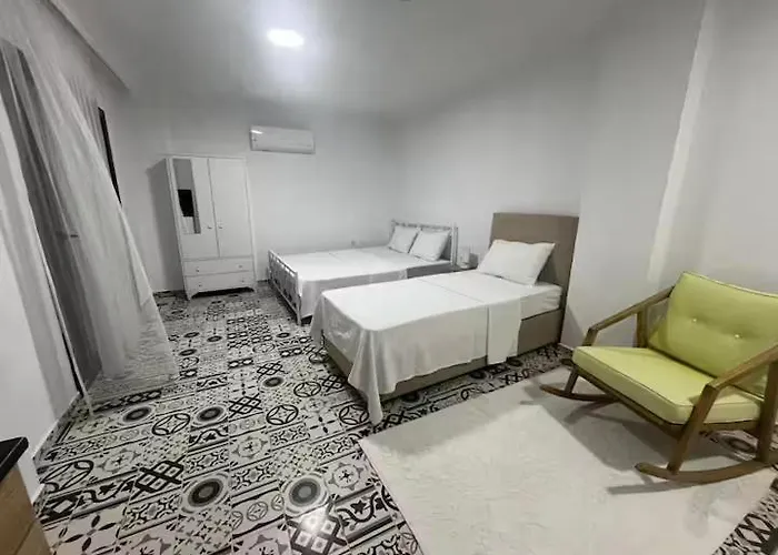 Maia Apartmanhotel 4*